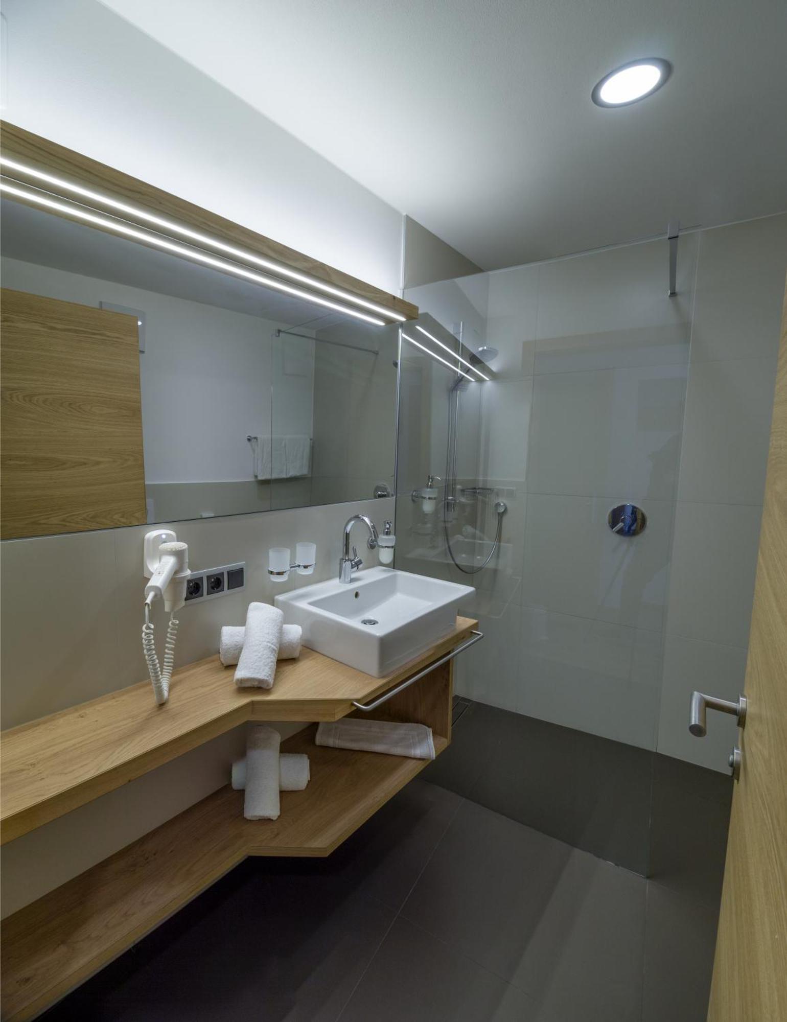 Hotel Drei Birken à Soprabolzano Extérieur photo